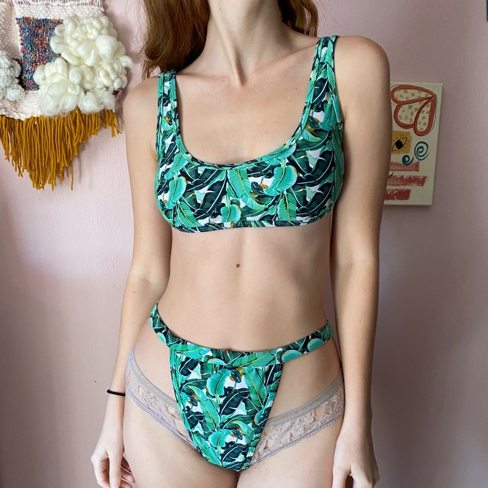 Green Tropical Highwaisted Bikini